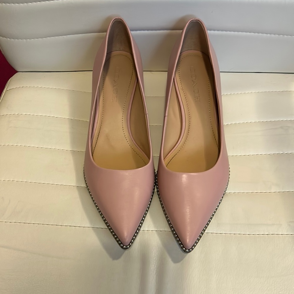 Coach size 8.5 Light Pink Shoes